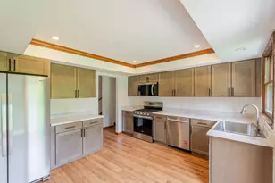 243 S 150 E, Valparaiso, IN 46383 - Photo 8