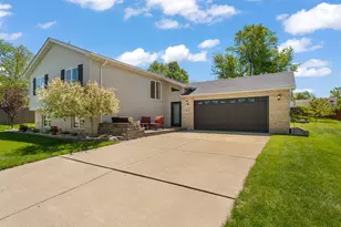 8811 W 127th Ct, Cedar Lake, IN 46303 - Photo 2