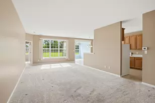 815 Charlevoix Way, Schererville, IN 46375 - Photo 4