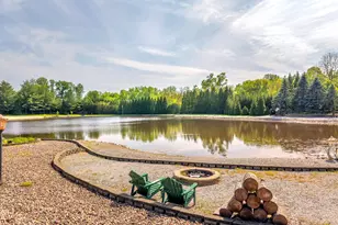10 S Vine Dr, Hebron, IN 46341 - Photo 6