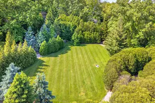 10 S Vine Dr, Hebron, IN 46341 - Photo 8