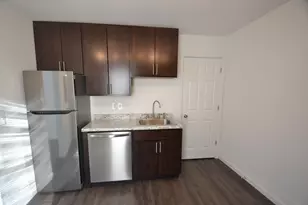 610 Union St, Valparaiso, IN 46383 - Photo 8