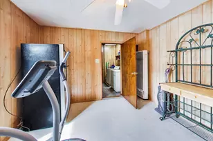 438 Lewis St, Hammond, IN 46320 - Photo 24