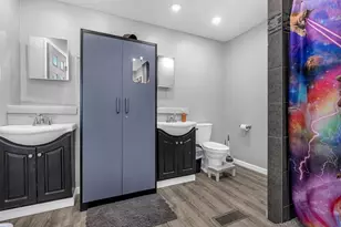 719 Capitol Rd, Valparaiso, IN 46385 - Photo 18