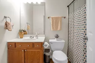 217 Prestwick Dr, Valparaiso, IN 46385 - Photo 24
