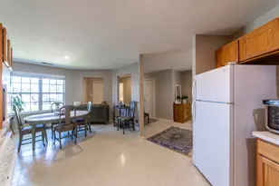 1615 Golden Oak Dr, Crown Point, IN 46307 - Photo 12