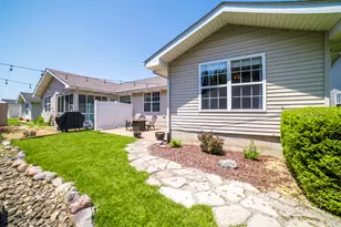 1615 Golden Oak Dr, Crown Point, IN 46307 - Photo 44