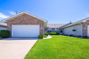 1615 Golden Oak Dr, Crown Point, IN 46307 - Photo 38