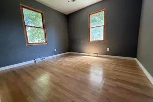 102 Northview Dr, Valparaiso, IN 46383 - Photo 12