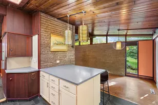 1952 Woodridge Cir, Valparaiso, IN 46383 - Photo 12
