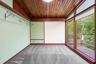 1952 Woodridge Cir, Valparaiso, IN 46383 - Photo 18