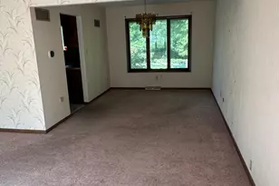 2621 Hickory Dr, Dyer, IN 46311 - Photo 18