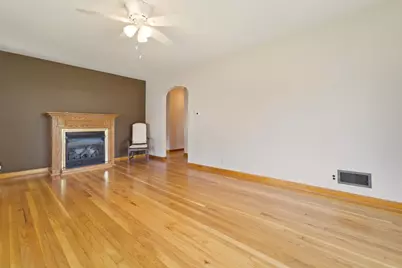 224 Madison Street, Michigan City, IN 46360 - Photo 6