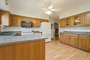 224 Madison St, Michigan City, IN 46360 - Photo 10