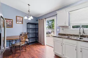 733 Devonshire Rd, Valparaiso, IN 46385 - Photo 12