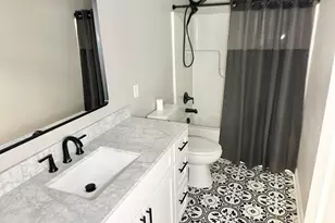 13233 Roosevelt Pl, Crown Point, IN 46307 - Photo 14