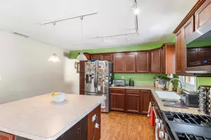 1749 Green Meadow Ln, Chesterton, IN 46304 - Photo 12