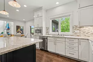 7234 Fawn Valley Dr, Schererville, IN 46375 - Photo 10