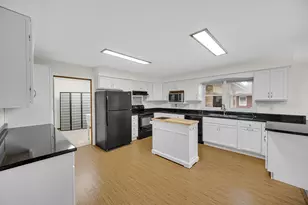 204 Main Street N, Kouts, IN 46347 - Photo 10