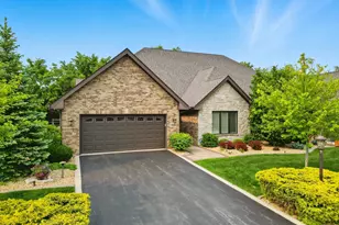 11024 Lake Central Dr, Saint John, IN 46373 - Photo 2