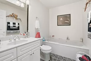 13320 Waverly Ave, Saint John, IN 46373 - Photo 16