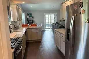 901 9th St SW, Demotte, IN 46310 - Photo 18