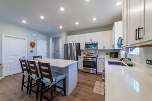 11075 Thomas St, Crown Point, IN 46307 - Photo 8