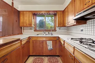 725 S East St, Crown Point, IN 46307 - Photo 6