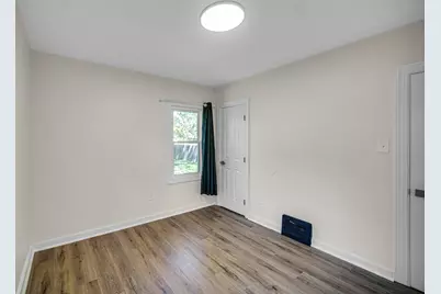 2756 Howard Street, Lake Station, IN 46405 - Photo 14