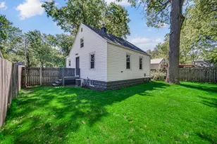 2756 Howard St, Lake Station, IN 46405 - Photo 2
