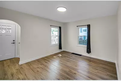 2756 Howard Street, Lake Station, IN 46405 - Photo 10