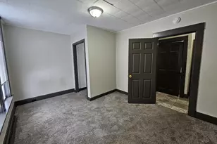 307 Jefferson Ave, La Porte, IN 46350 - Photo 8