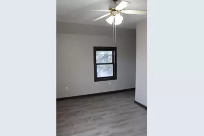 307 Jefferson Avenue, La Porte, IN 46350 - Photo 16