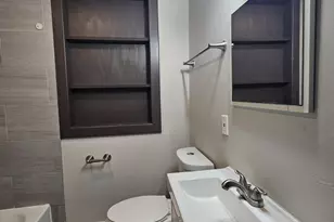 307 Jefferson Ave, La Porte, IN 46350 - Photo 4