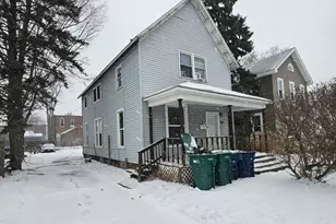 307 Jefferson Ave, La Porte, IN 46350 - Photo 2