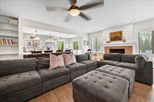 352 Tremont Ln, Valparaiso, IN 46385 - Photo 8