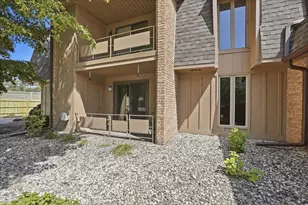 405 Old Stone Rd, Munster, IN 46321 - Photo 24