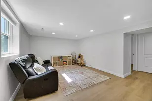7409 Marshall Pl, Merrillville, IN 46410 - Photo 22