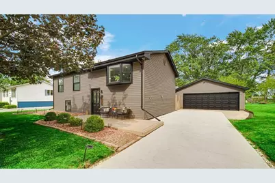 7409 Marshall Place, Merrillville, IN 46410 - Photo 2