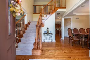 930 Stonebridge Dr, Schererville, IN 46375 - Photo 10