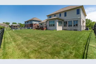 930 Stonebridge Drive, Schererville, IN 46375 - Photo 8
