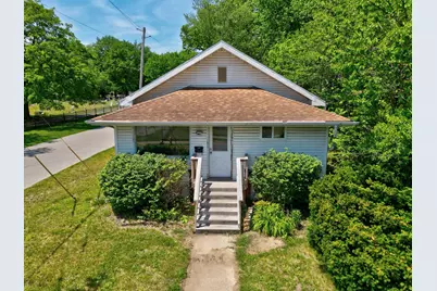 529 Jackson Street, Michigan City, IN 46360 - Photo 2