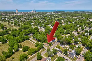 529 Jackson St, Michigan City, IN 46360 - Photo 4