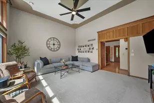 8835 S Lilac St, Demotte, IN 46310 - Photo 6