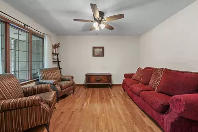 8835 S Lilac Street, Demotte, IN 46310 - Photo 14