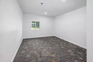 110 W Allen St, Kentland, IN 47951 - Photo 28