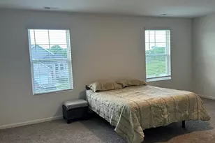 179 Aviana Ave, Hobart, IN 46342 - Photo 12