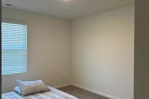 179 Aviana Ave, Hobart, IN 46342 - Photo 20