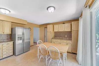 2101 Hollandale Drive, Valparaiso, IN 46383 - Photo 12