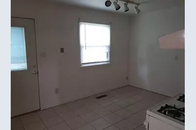 721 Indiana Avenue, Michigan City, IN 46360 - Photo 12